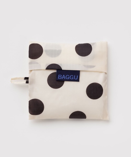 BAGGU(バグー)の「STANDARD BAGGU 648.ブラックドット(エコバッグ/サブバッグ・レディース・ホワイト・FREE)」の4枚目の写真