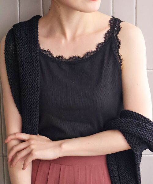 le.coeur blanc(ルクールブラン)の「テレコレースタンク(タンクトップ・レディース・モカ/オフホワイト/チャコールグレー/ブラック・38)」の1枚目の写真