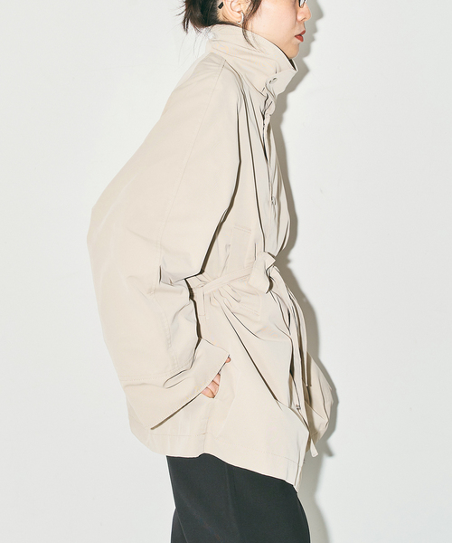 CITYSHOP(シティーショップ)の「SHORT TRENCH コート(その他アウター・レディース・ブラック/ベージュ・36/38)」の2枚目の写真