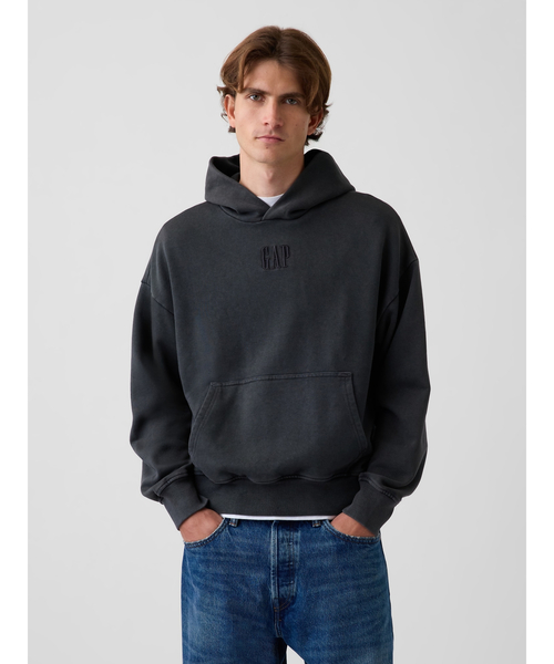 GAP(ギャップ)の「ヘビーウェイト オーバーサイズ GAPロゴパーカー(スウェット・メンズ・ブルー/ブラウン/ネイビー・XS/S/M/L/XL)」の1枚目の写真