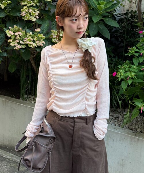 w closet(ダブルクローゼット)の「フロントギャザープルオーバー(Tシャツ/カットソー・レディース・オフホワイト/ピンク/ブラウン/イエロー・FREE)」の4枚目の写真