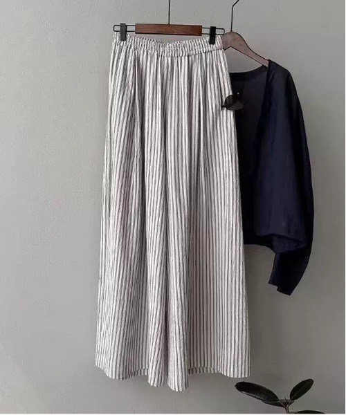 VENCEEXCHANGE(ヴァンスエクスチェンジ)の「ストライプワイドパンツ(その他パンツ・レディース・アイボリー/ネイビー・M/L)」の16枚目の写真