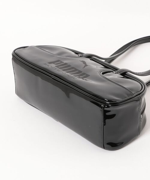 PUMA（プーマ）の「PUMA/プーマ ボストンバッグ 1976 フルートグリップバッグ 4L 092864（ボストンバッグ・レディース・ブラック/ホワイト・FREE）」の5枚目の写真