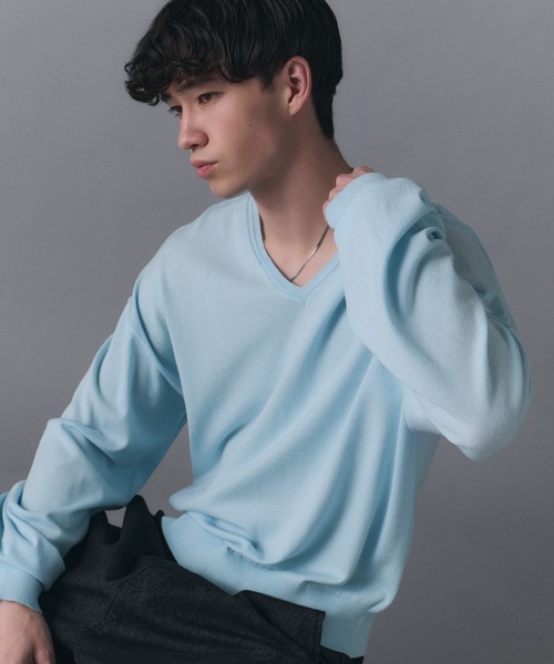 Confirm(コンファーム)の「V-neck High Gauge Knit / Vネックハイゲージニット メンズ レディース ユニセックス(ニット/セーター・メンズ・スカイブルー/グリーン/ブラック・L/M/S)」の3枚目の写真
