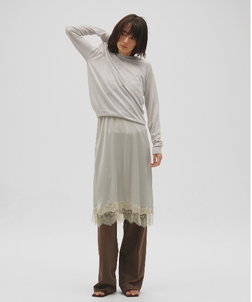 TODAYFUL(トゥデイフル)の「Alpacawool Seamless Knit(ニット/セーター・レディース・ブラック/ミント/チョコ・FREE)」の11枚目の写真