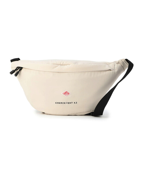 DANTON（ダントン）の「CHEMIN VERT 4.2 - Polyester Taffeta Sling Bag（ボディバッグ/ウエストポーチ・レディース・アイボリー/ブラック/グレー/ライトグリーン/マスタード・-）」の3枚目の写真