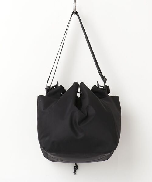 FREDRIK PACKERS(フレドリックパッカーズ)の「【FREDRIK PACKERS/フレドリックパッカーズ】WAVE SHOULDER / ウェーブ ショルダー バッグ FPST-SH42(ショルダーバッグ・レディース・ブラック・FREE)」の4枚目の写真