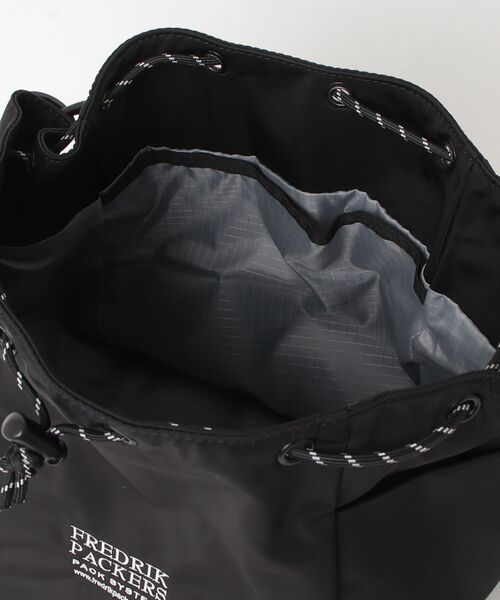 FREDRIK PACKERS(フレドリックパッカーズ)の「【FREDRIK PACKERS/フレドリックパッカーズ】WAVE SHOULDER / ウェーブ ショルダー バッグ FPST-SH42(ショルダーバッグ・レディース・ブラック・FREE)」の6枚目の写真