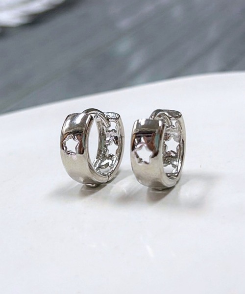LUGG NAGG(ラグナグ)の「【466956】シルバークロスフープピアス6点セット(RZ)(ピアス(両耳用)・レディース・シルバー・FREE)」の2枚目の写真