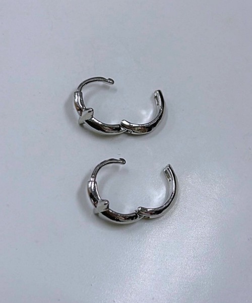 LUGG NAGG(ラグナグ)の「【466956】シルバークロスフープピアス6点セット(RZ)(ピアス(両耳用)・レディース・シルバー・FREE)」の5枚目の写真