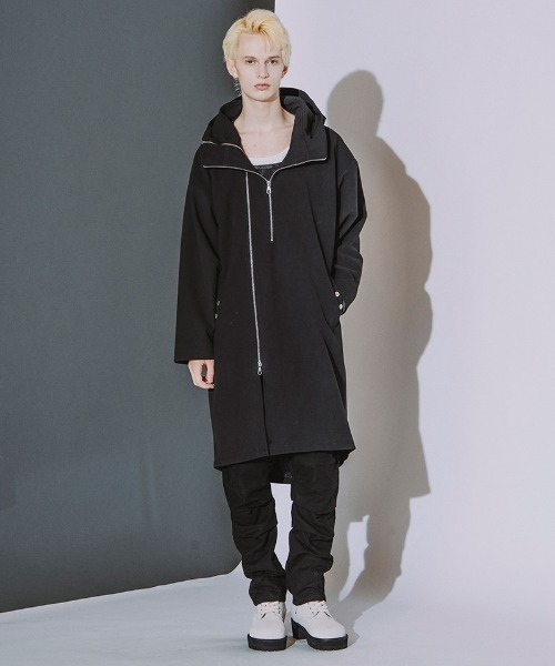 NO ID.(ノーアイディ)の「mj12004- シンセティックレザーW-ZIPモッズコート(459006-596C)(モッズコート・メンズ・ブラック/ブラック系その他・ONE SIZE)」の10枚目の写真