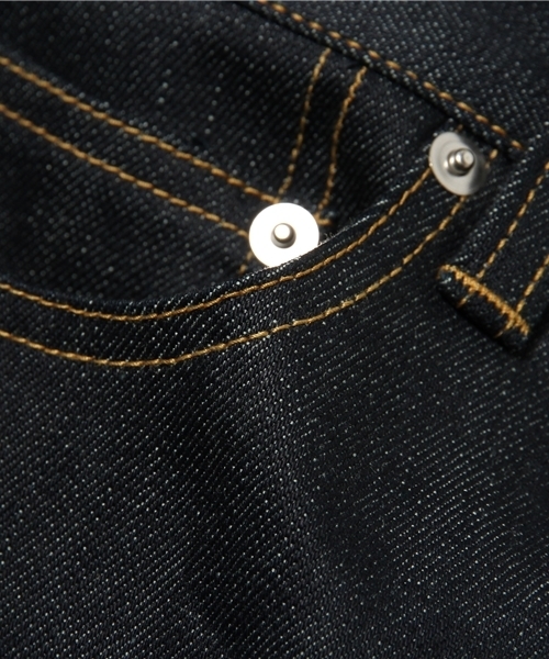 Lui's（ルイス）の「lideal(リディアル)×Lui's(ルイス) リジッドスリムデニムパンツ（デニムパンツ・メンズ・インディゴブルー・28/32/30/34）」の11枚目の写真