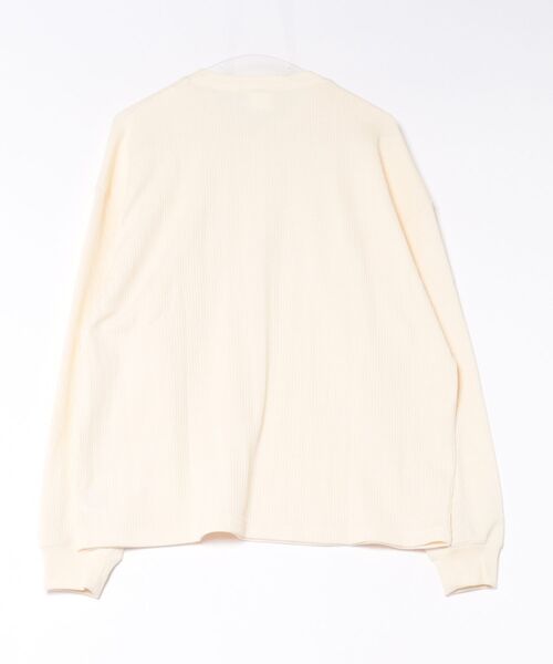 le cercle ADAM ET ROPE'（ルセルクルアダムエロペ）の「TCワッフルヘンリーネックロングスリーブ（Tシャツ/カットソー・レディース・チャコールグレー/オフホワイト・LL/M/L）」の3枚目の写真