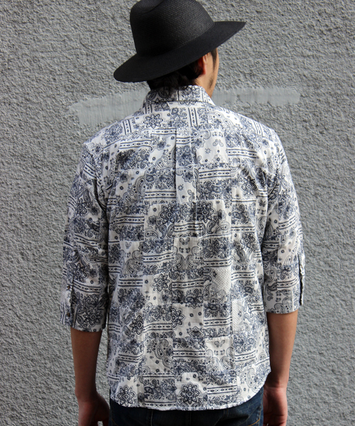 MIND BLOW(マインドブロウ)の「【国内生地】ペイズリーシャツ(七分、ホリゾンタルカラー)(シャツ/ブラウス・メンズ・レッド系その他/ブルー系その他・SMALL/LARGE/MEDIUM)」の5枚目の写真