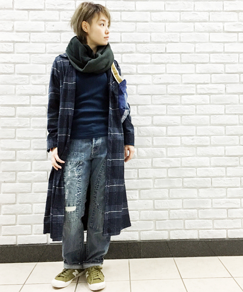 OLD BETTY'S（オールドベティーズ）の「Denim 5Pocket Damage Pants/デニム5ポケットダメージパンツ（デニムパンツ・レディース・インディゴブルー・SMALL/MEDIUM）」の15枚目の写真