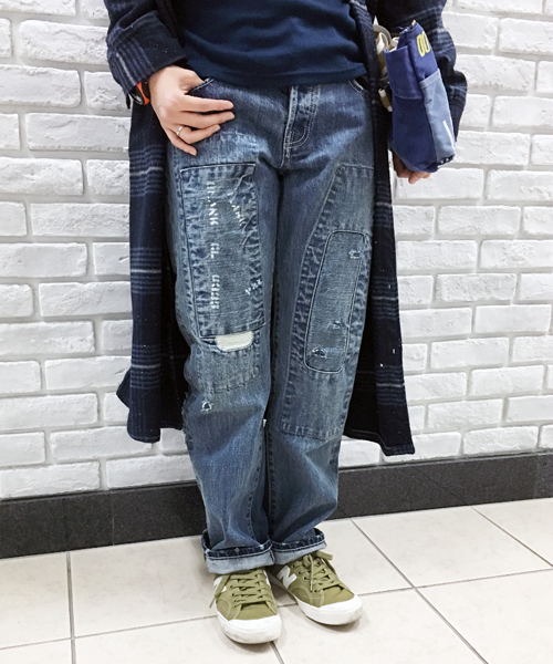 OLD BETTY'S（オールドベティーズ）の「Denim 5Pocket Damage Pants/デニム5ポケットダメージパンツ（デニムパンツ・レディース・インディゴブルー・SMALL/MEDIUM）」の17枚目の写真