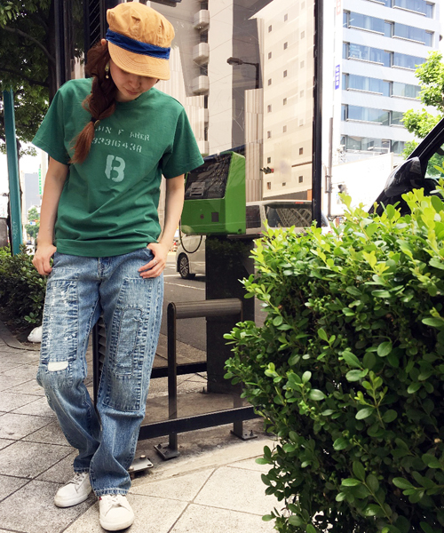OLD BETTY'S（オールドベティーズ）の「Denim 5Pocket Damage Pants/デニム5ポケットダメージパンツ（デニムパンツ・レディース・インディゴブルー・SMALL/MEDIUM）」の19枚目の写真