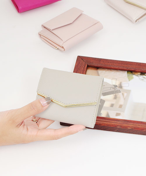 Fashion Letter（ファッションレター）の「ミニ財布 シンプルミニウォレット（財布・レディース・ホワイト/ブラック/グレー/ベージュ/エメラルド/ネイビー/ライトブルー/ピンクベージュ/チェリーピンク/レッド/ゴールド/シャンパン・FREE）」の4枚目の写真