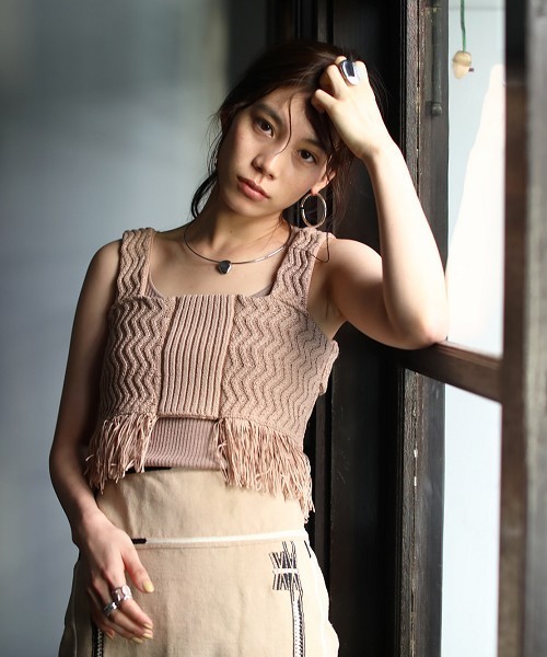 TODAYFUL（トゥデイフル）の「ニュアンスストーンチョーカー（チョーカー・レディース・シルバー/ゴールド・FREE）」の4枚目の写真