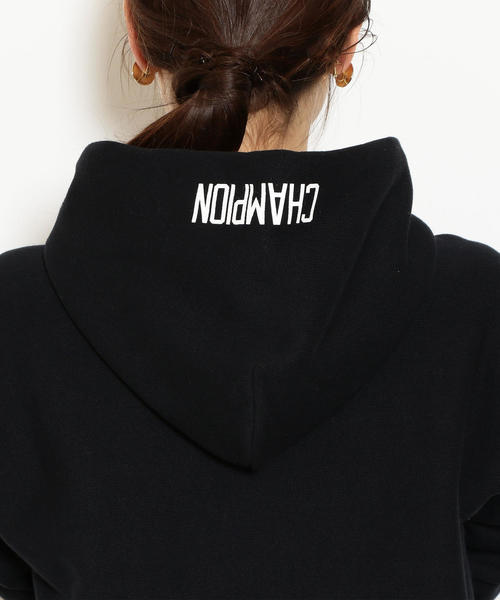 Champion（チャンピオン）の「［別注チャンピオン］SC Champion×GLR Reverse Weave フード ロゴ パーカー ◆（パーカー・レディース・ホワイト/ブラック・M）」の16枚目の写真