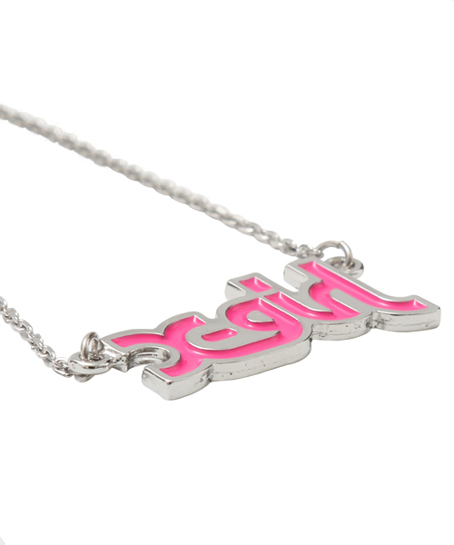 X-girl（エックスガール）の「BASIC LOGO NECKLACE（ネックレス・レディース・ブラック/レッド/ピンク/イエロー・ONE SIZE）」の7枚目の写真