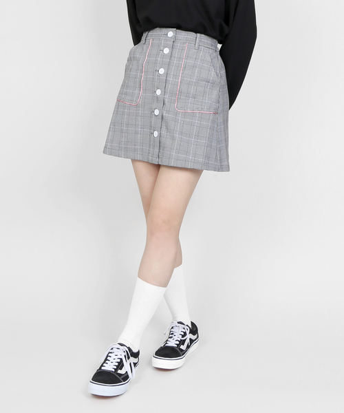 DING（ディング）の「DING/【セットアップ対応商品】チェック柄パイピングミニスカート（スカート・レディース・ブラウン系その他2/グレー系その他2・FREE）」の2枚目の写真