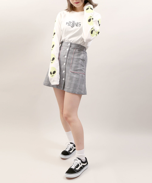 DING（ディング）の「DING/【セットアップ対応商品】チェック柄パイピングミニスカート（スカート・レディース・ブラウン系その他2/グレー系その他2・FREE）」の4枚目の写真