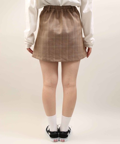 DING（ディング）の「DING/【セットアップ対応商品】チェック柄パイピングミニスカート（スカート・レディース・ブラウン系その他2/グレー系その他2・FREE）」の13枚目の写真
