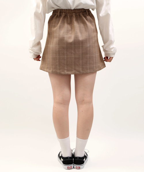 DING（ディング）の「DING/【セットアップ対応商品】チェック柄パイピングミニスカート（スカート・レディース・ブラウン系その他2/グレー系その他2・FREE）」の16枚目の写真