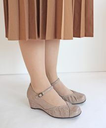 ギャザーデザインスクエアトゥパンプス