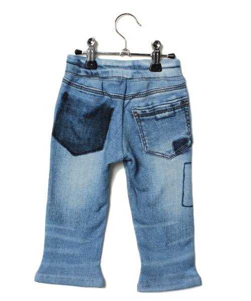 'PalinkA（パリンカ）の「KIDSデニム転写プリントパンツ（その他パンツ・キッズ・インディゴブルー・2/4/6）」の3枚目の写真