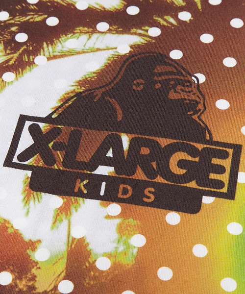 XLARGE KIDS（エクストララージキッズ）の「S/S  TEE  “PALM  TREES  &  USA”（Tシャツ/カットソー・キッズ・ベージュ/レッド・2T/4T/6T/5T/7T）」の5枚目の写真
