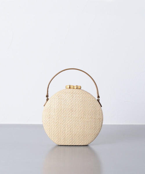 UNITED ARROWS（ユナイテッドアローズ）の「UWCS RFA サークル パクト バッグ（ショルダーバッグ・レディース・ナチュラル・FREE）」の2枚目の写真