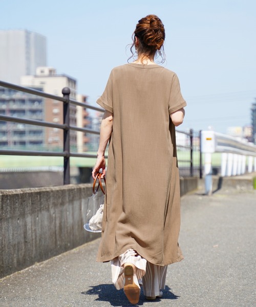 reca（レカ）の「2wayリネンスリット入りロングガウンワンピース（ワンピース・レディース・ブラック/ベージュ/ナチュラル・FREE）」の5枚目の写真