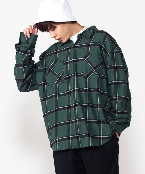 WEGO(ウィゴー)の「WEGO/チェックネルビッグシルエットシャツ(シャツ/ブラウス・メンズ・ベージュ/ネイビー/ダークグリーン/ワイン/ベージュ系その他/ブラック/グリーン・SMALL/MEDIUM/LARGE)」の8枚目の写真