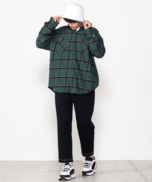 WEGO(ウィゴー)の「WEGO/チェックネルビッグシルエットシャツ(シャツ/ブラウス・メンズ・ベージュ/ネイビー/ダークグリーン/ワイン/ベージュ系その他/ブラック/グリーン・SMALL/MEDIUM/LARGE)」の11枚目の写真