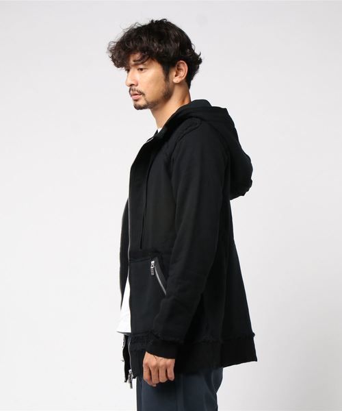 C DIEM(カルペディエム)の「C DIEM(カルペディエム)裏毛ジップパーカー(パーカー・メンズ・ブラック/ライトグレー・M/L/S)」の3枚目の写真