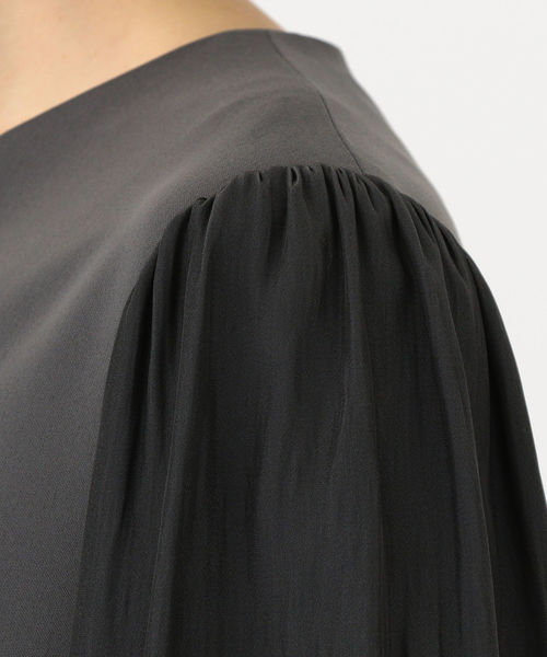 ships little black(シップスリトルブラック)の「little black:カッセンボリュームスリーブワンピース◇(ワンピース・レディース・ダークグレー/ピンク系その他・ONE SIZE)」の12枚目の写真