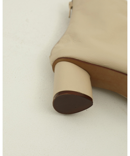 TODAYFUL（トゥデイフル）の「ソフトレザーブーツ（ブーツ・レディース・ブラック/キナリ・36inch/38inch/37inch）」の3枚目の写真