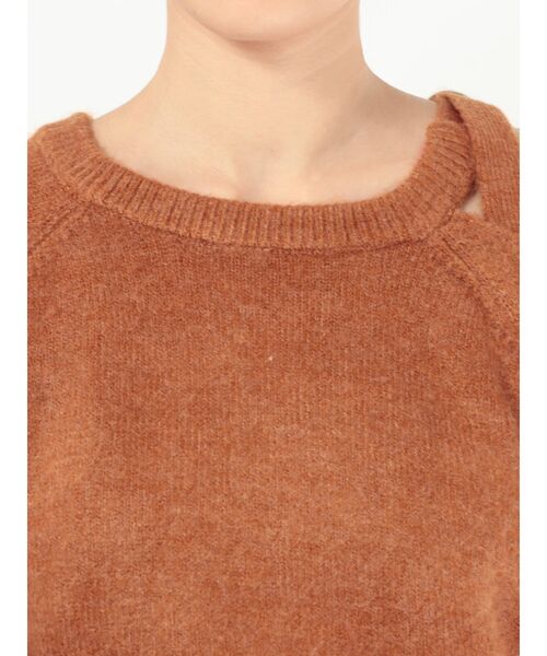 EMODA（エモダ）の「オープンショルダールーズニット（ニット/セーター・レディース・ブラック/グレー/オレンジ・FREE）」の14枚目の写真