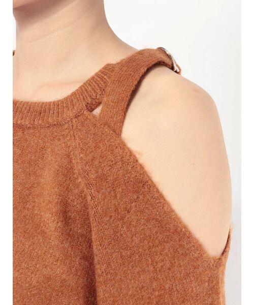 EMODA（エモダ）の「オープンショルダールーズニット（ニット/セーター・レディース・ブラック/グレー/オレンジ・FREE）」の15枚目の写真