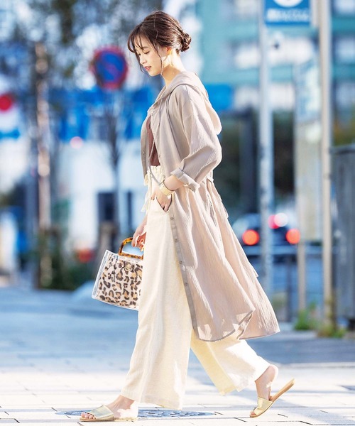 GeeRA(ジーラ)の「ゆるロングパーカーシャツ(シャツ/ブラウス・レディース・ブラック/ホワイト/ピンクベージュ・LARGE/MEDIUM/X-LARGE/SMALL/XX-LARGE)」の13枚目の写真