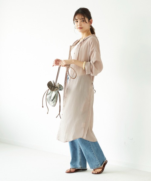 GeeRA(ジーラ)の「ゆるロングパーカーシャツ(シャツ/ブラウス・レディース・ブラック/ホワイト/ピンクベージュ・LARGE/MEDIUM/X-LARGE/SMALL/XX-LARGE)」の9枚目の写真