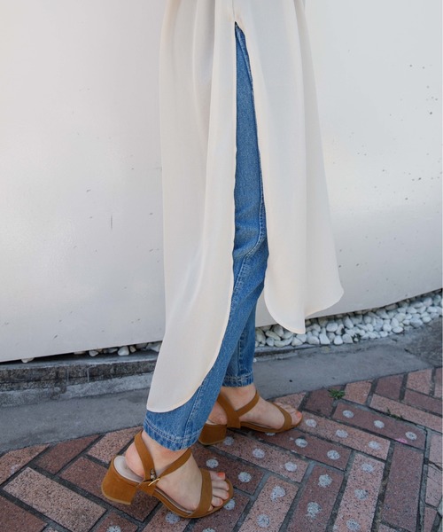 flower（フラワー）の「デイリーシアーワンピース（ワンピース・レディース・アイボリー/アッシュグレー・FREE）」の10枚目の写真