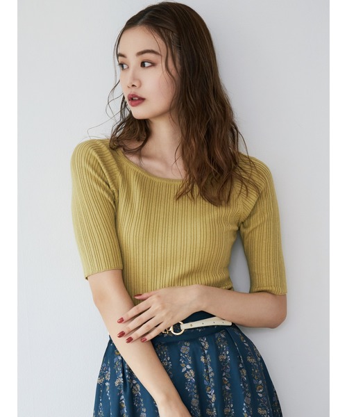 dazzlin（ダズリン）の「ボートネックイレリブハーフスリーブニットトップス（ニット/セーター・レディース・オフホワイト/ピンク/グリーン/ブラウン・FREE）」の3枚目の写真