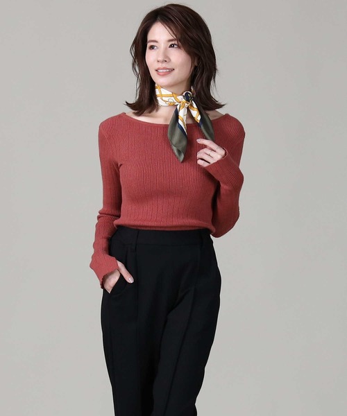 HONEYSUCKLE ROSE（ハニーサックルローズ）の「【HONEYSUCKLE ROSE】バックオープンクルーニット（ニット/セーター・レディース・ブラック/ベージュ/レンガ・M/L）」の18枚目の写真