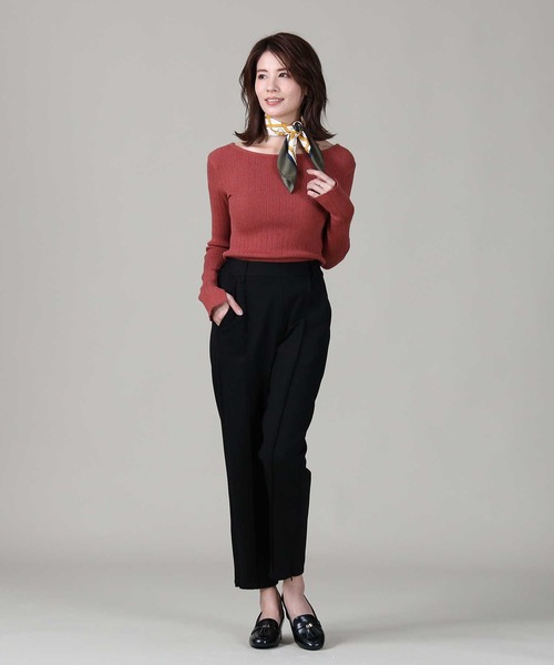 HONEYSUCKLE ROSE（ハニーサックルローズ）の「【HONEYSUCKLE ROSE】バックオープンクルーニット（ニット/セーター・レディース・ブラック/ベージュ/レンガ・M/L）」の21枚目の写真