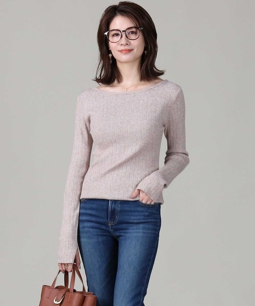 HONEYSUCKLE ROSE（ハニーサックルローズ）の「【HONEYSUCKLE ROSE】バックオープンクルーニット（ニット/セーター・レディース・ブラック/ベージュ/レンガ・M/L）」の12枚目の写真