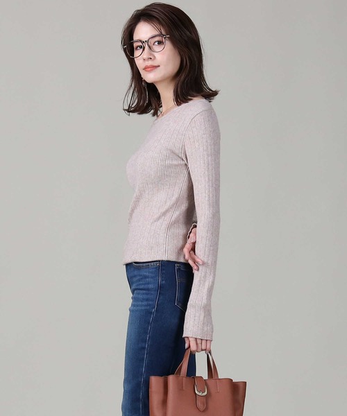 HONEYSUCKLE ROSE（ハニーサックルローズ）の「【HONEYSUCKLE ROSE】バックオープンクルーニット（ニット/セーター・レディース・ブラック/ベージュ/レンガ・M/L）」の14枚目の写真