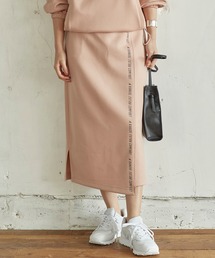 アシンメトリータイトスカート